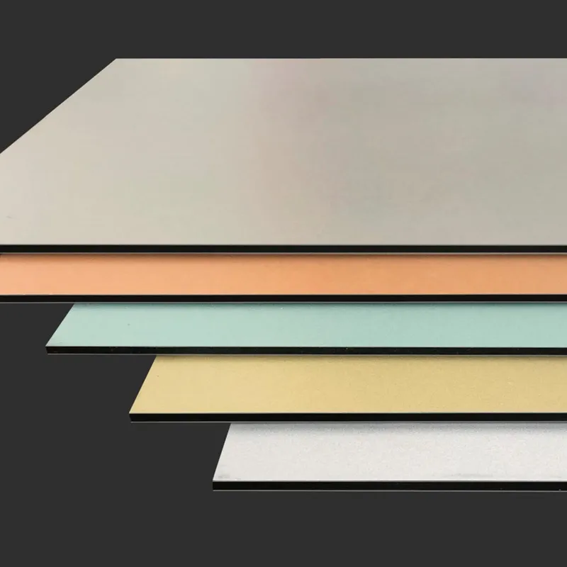 Welche Schlüsselfaktoren sind bei der Auswahl einer Aluminium-Verbundplatte für verschiedene Anwendungen zu berücksichtigen?